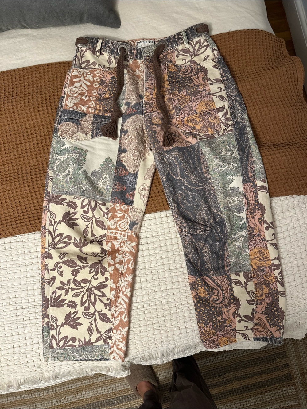Free people printed moxie barrel jeans - Picture 3 of 5